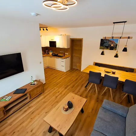 Kronenburghof Guest house